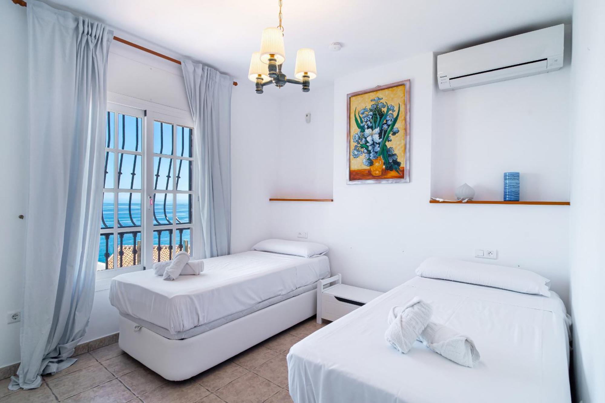 Vista Deluxe By Casasol Villa